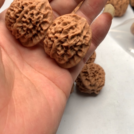 我的心也在滴血呢