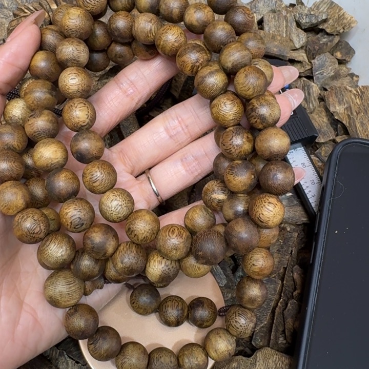 沉香手串泉*等陆河一条