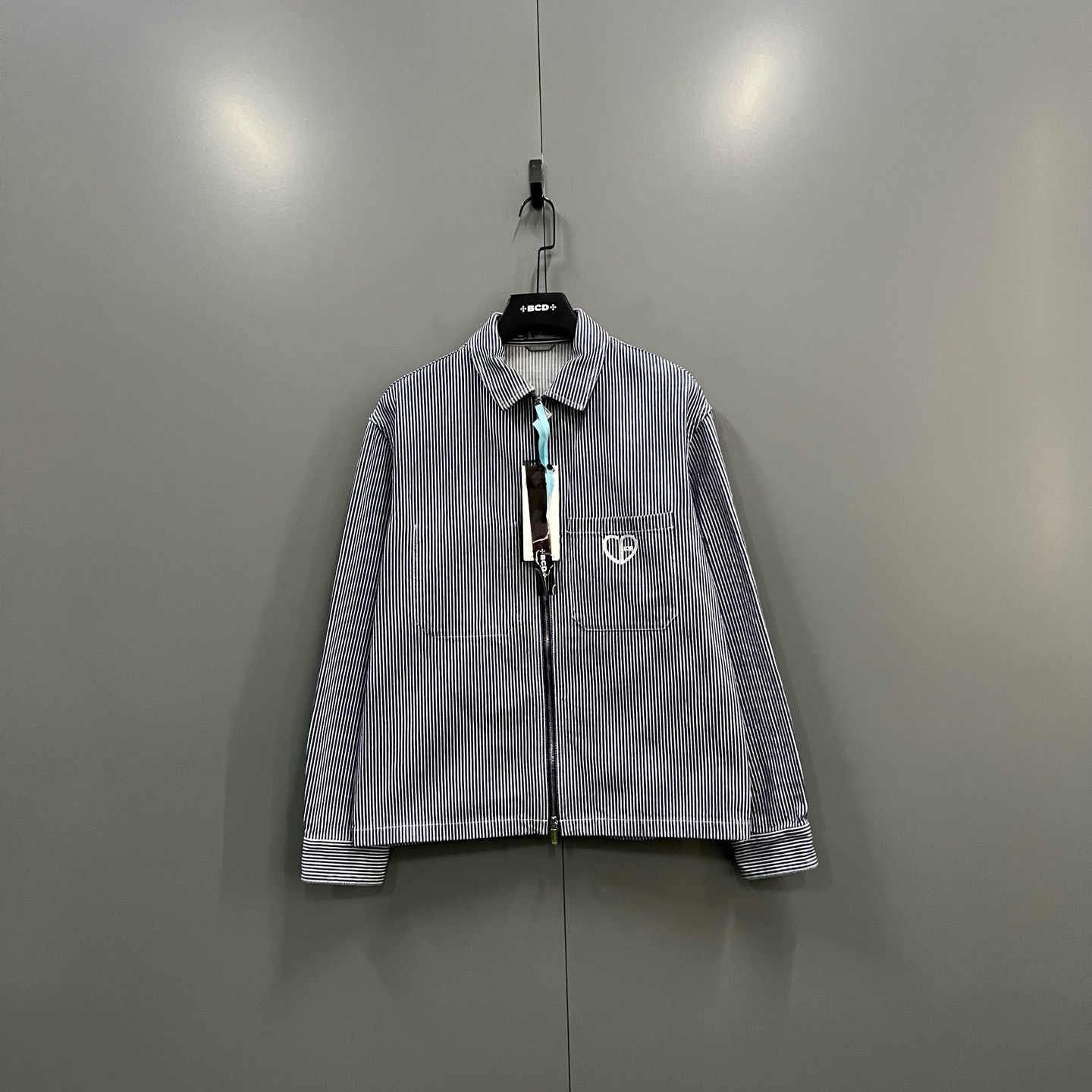 95新 DIOR/迪奥 ab128 207694 条纹爱心刺绣拉链外套 48码