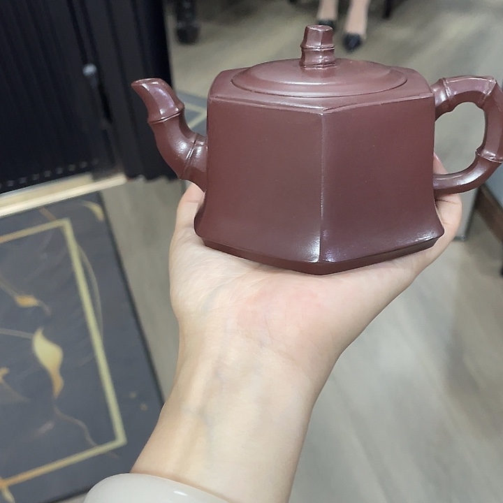 茶壶紫砂全手工打造