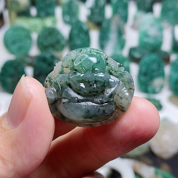 未镶嵌独山玉颈饰