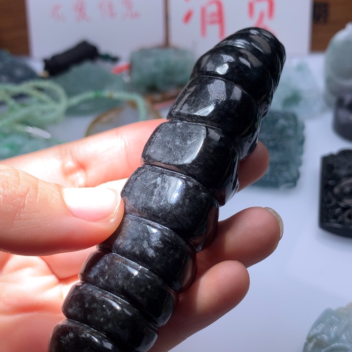 翡翠颈饰未镶嵌保真天然A货翡翠