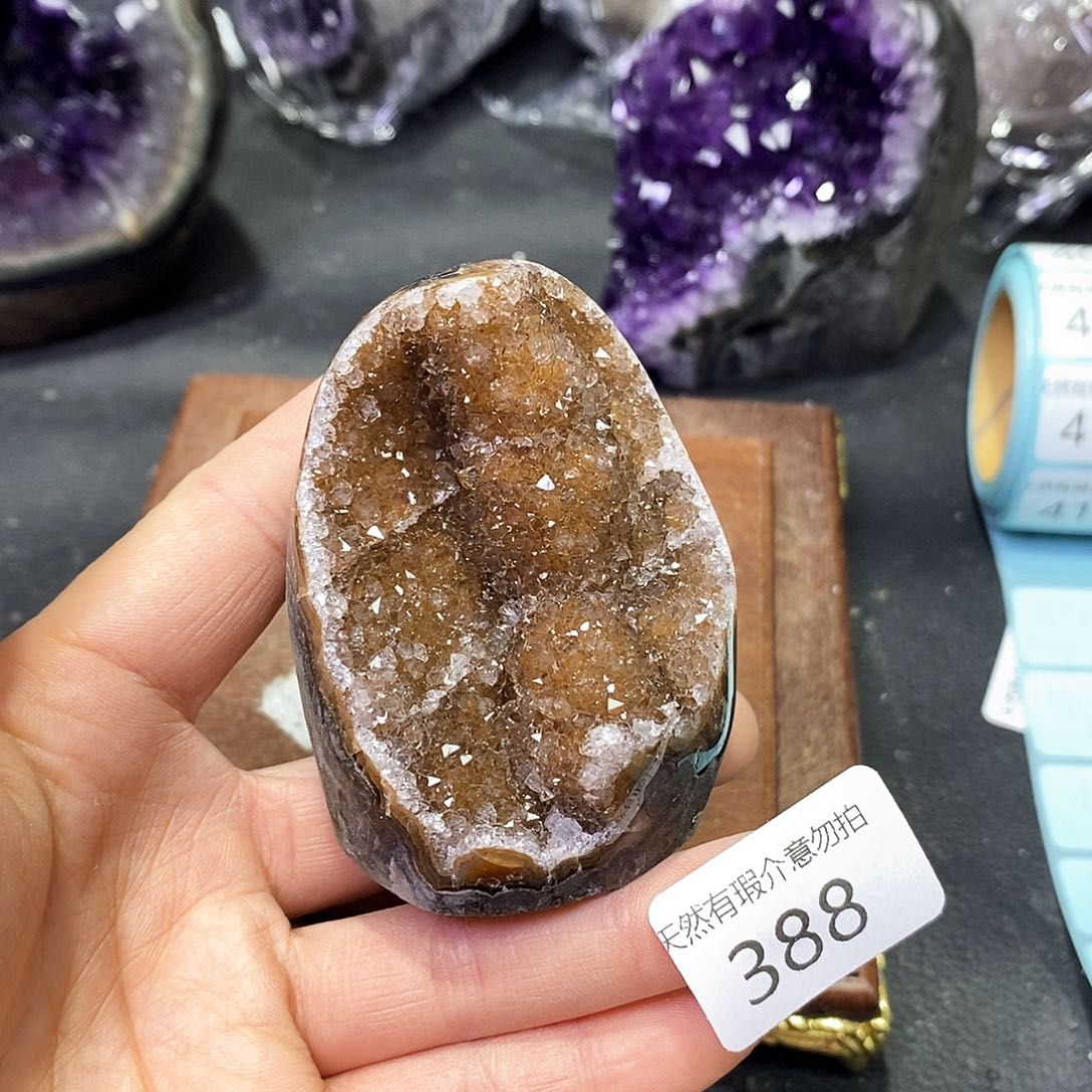 水晶大型摆件（非配饰）未镶嵌