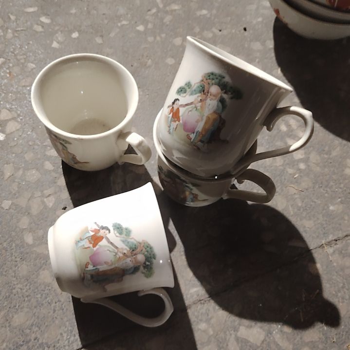 盘陶瓷盘子碗啥都有