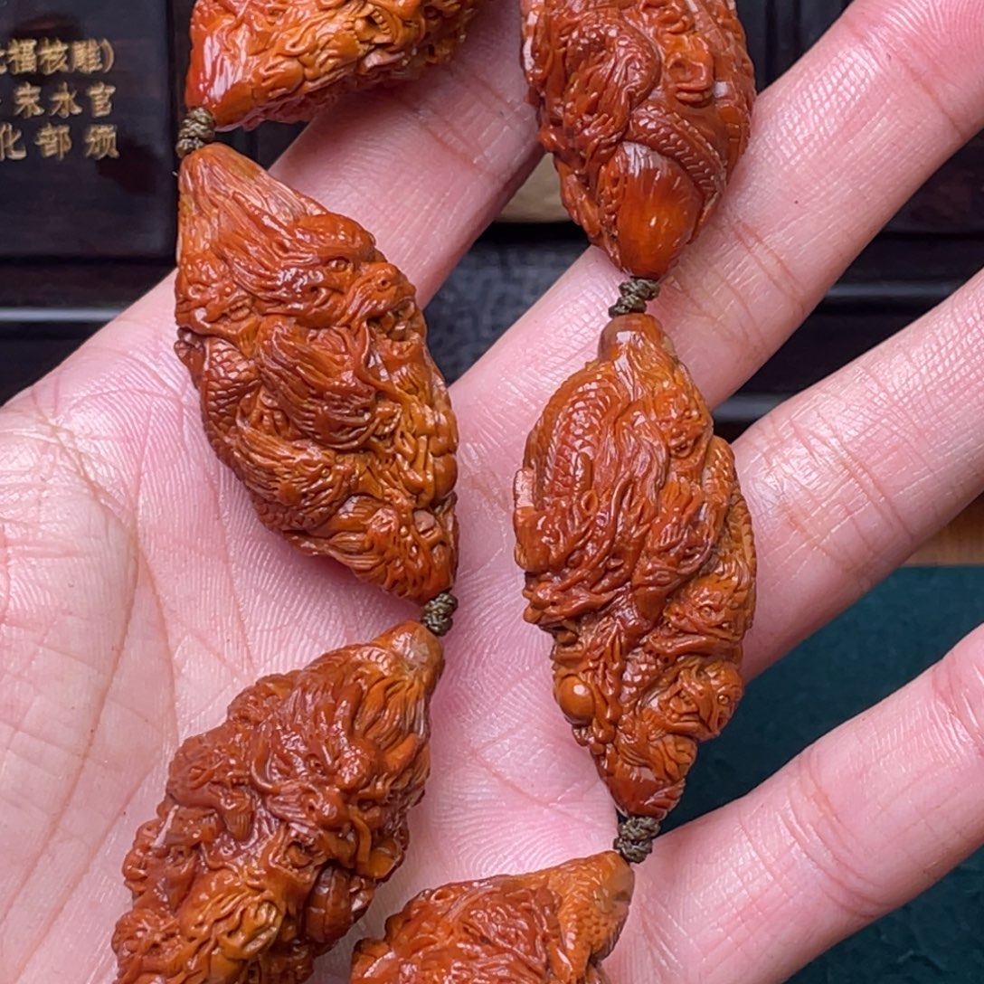 清***落吊坠橄榄核Dhd九龙6