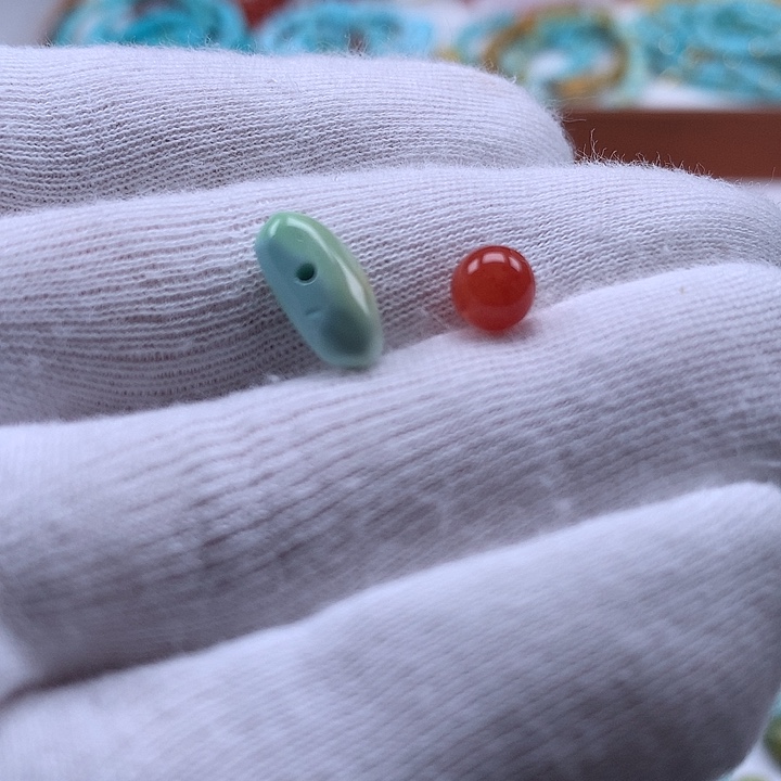 南红玛瑙未镶嵌珠宝奇石