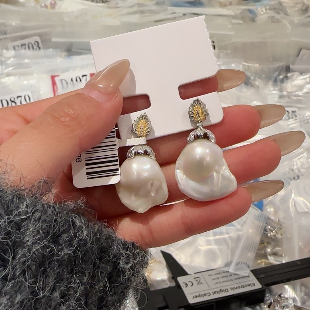 淡水珍珠耳饰合金