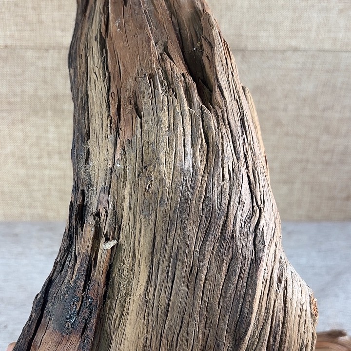 以***待崖柏崖柏雕刻毛料