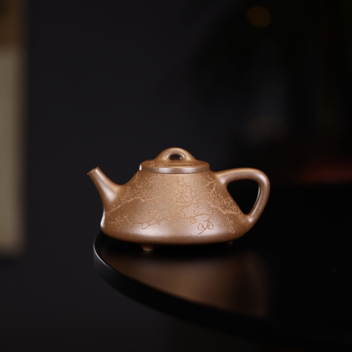 范宇臣子冶石瓢 谭海鸥刻绘梅花