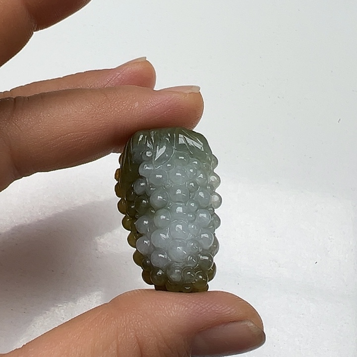 翡翠未镶嵌吊坠(不含链)一***看