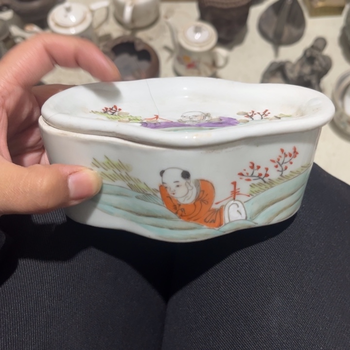 玻璃h***y蛐蛐罐