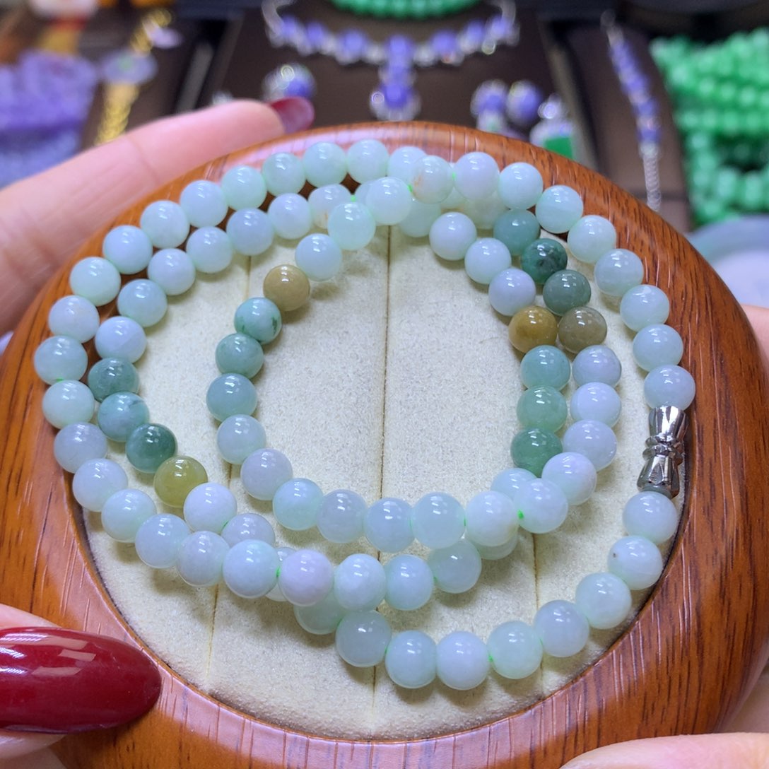 【闪购商品】翡翠颈饰未镶嵌翡翠