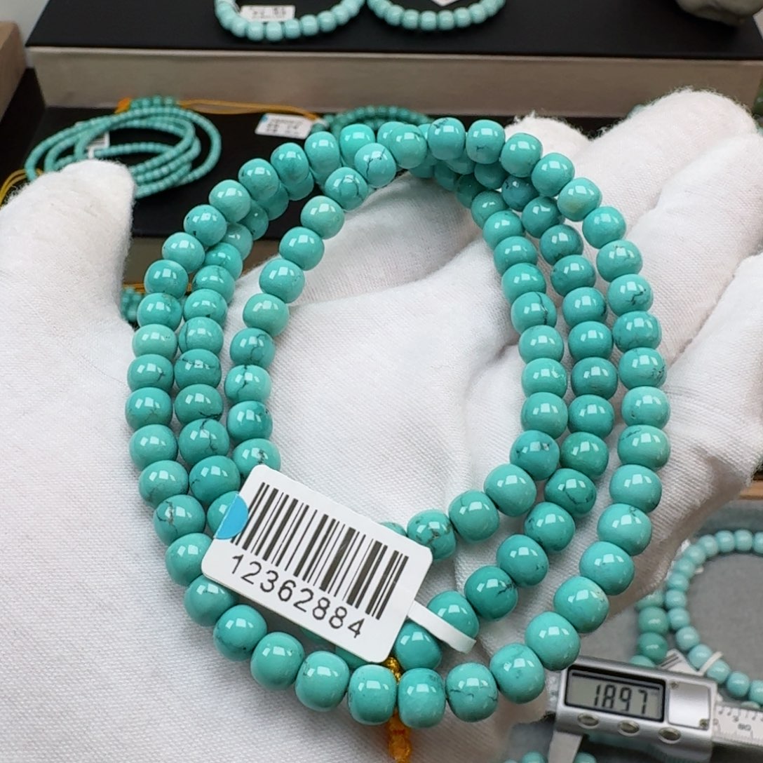 绿松石挂件未镶嵌果**然