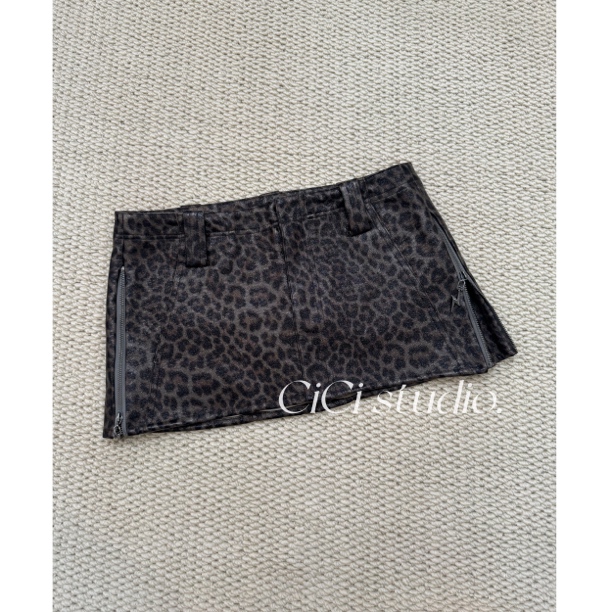 CiCi 辣妹 性感豹纹 侧拉链 皮短裙