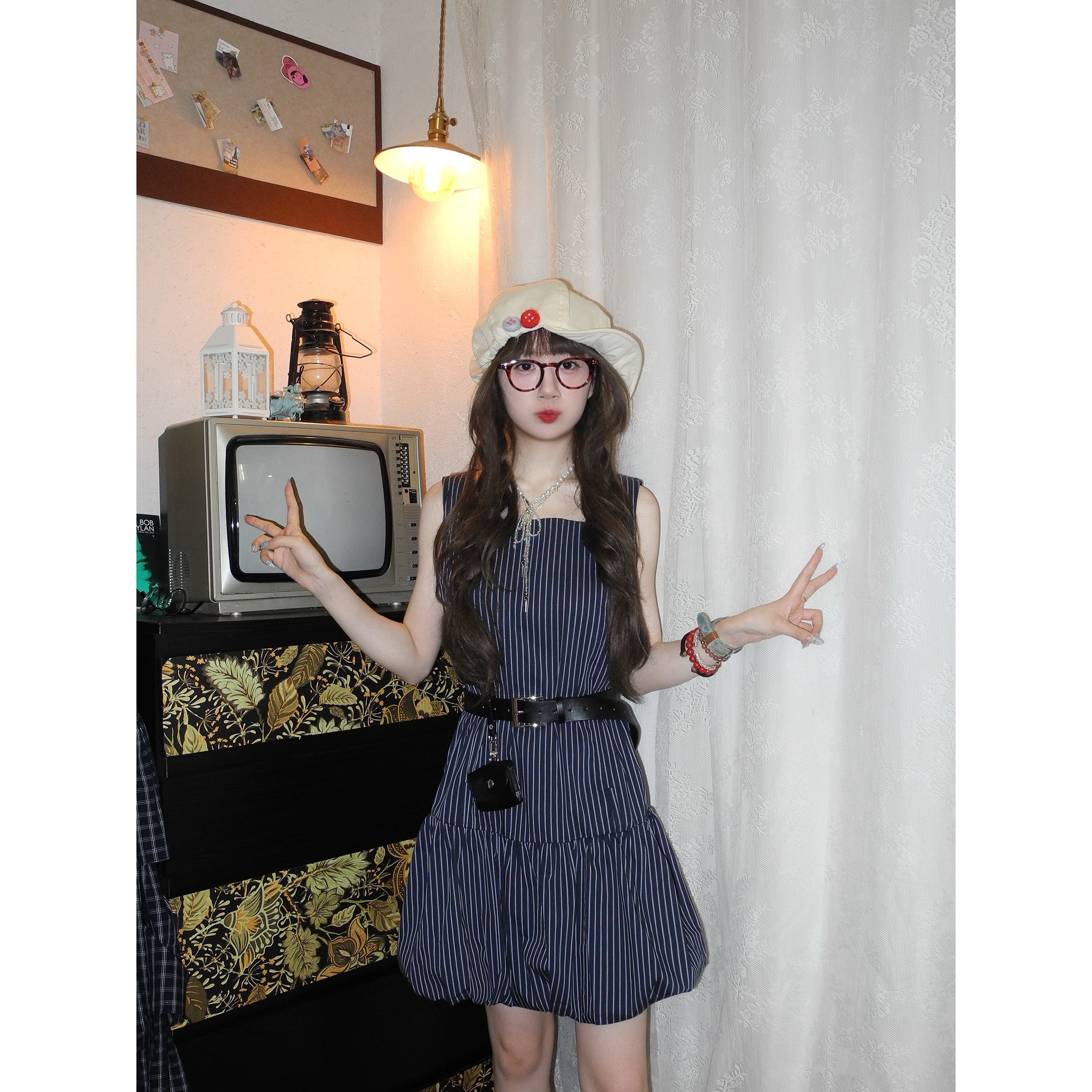 法式无袖连衣裙腰带带包花苞短裙连衣裙