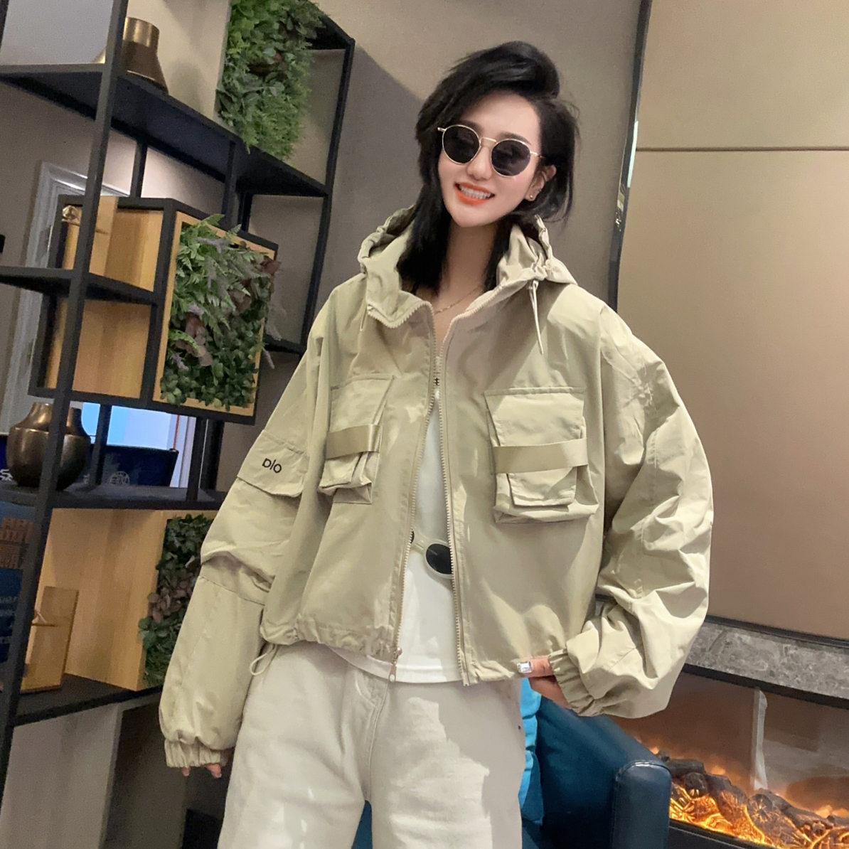 【鑫爷】秋季新品时尚潮流兜兜连帽设计款宽松纯色连帽外套189
