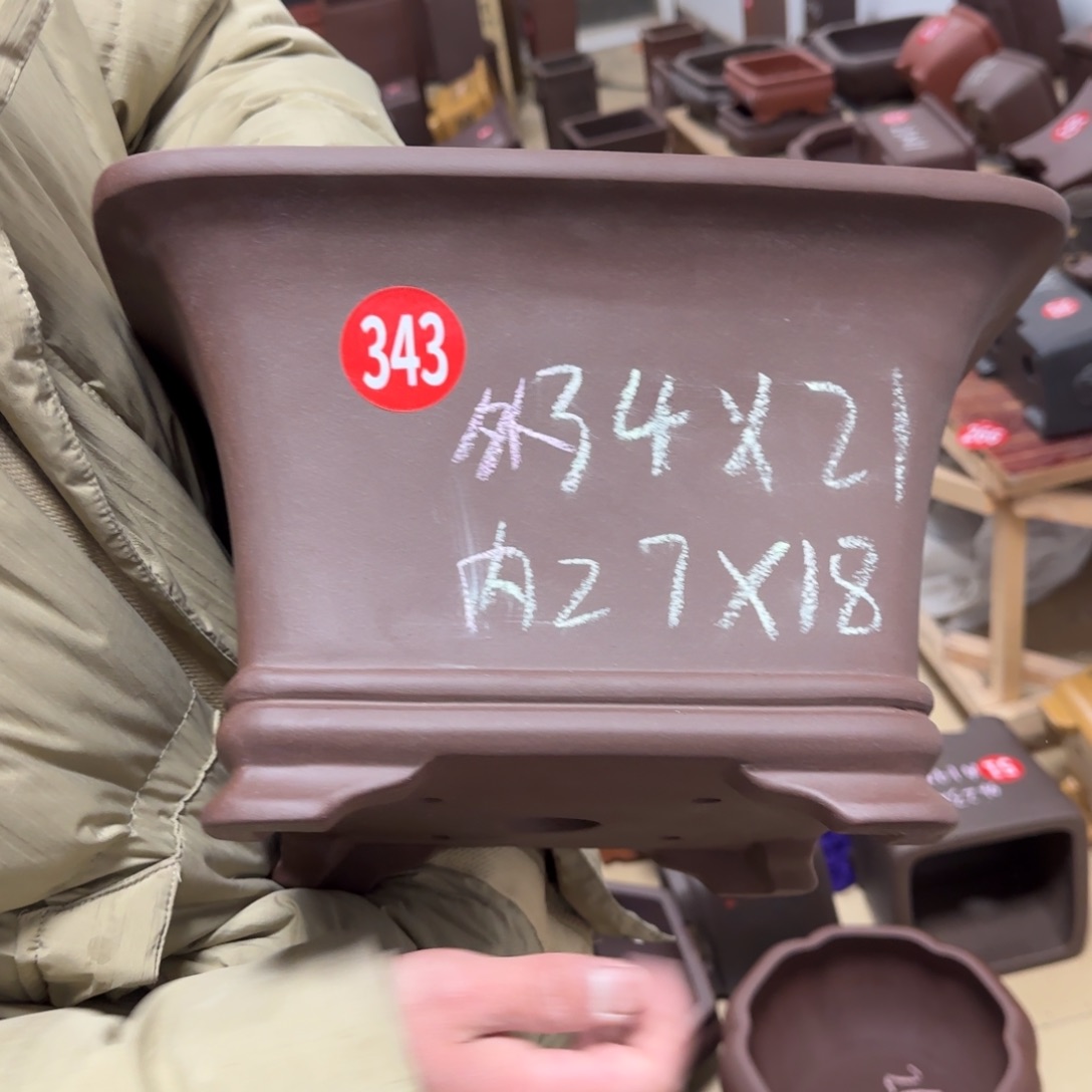 紫砂花盆呜呜呜呜