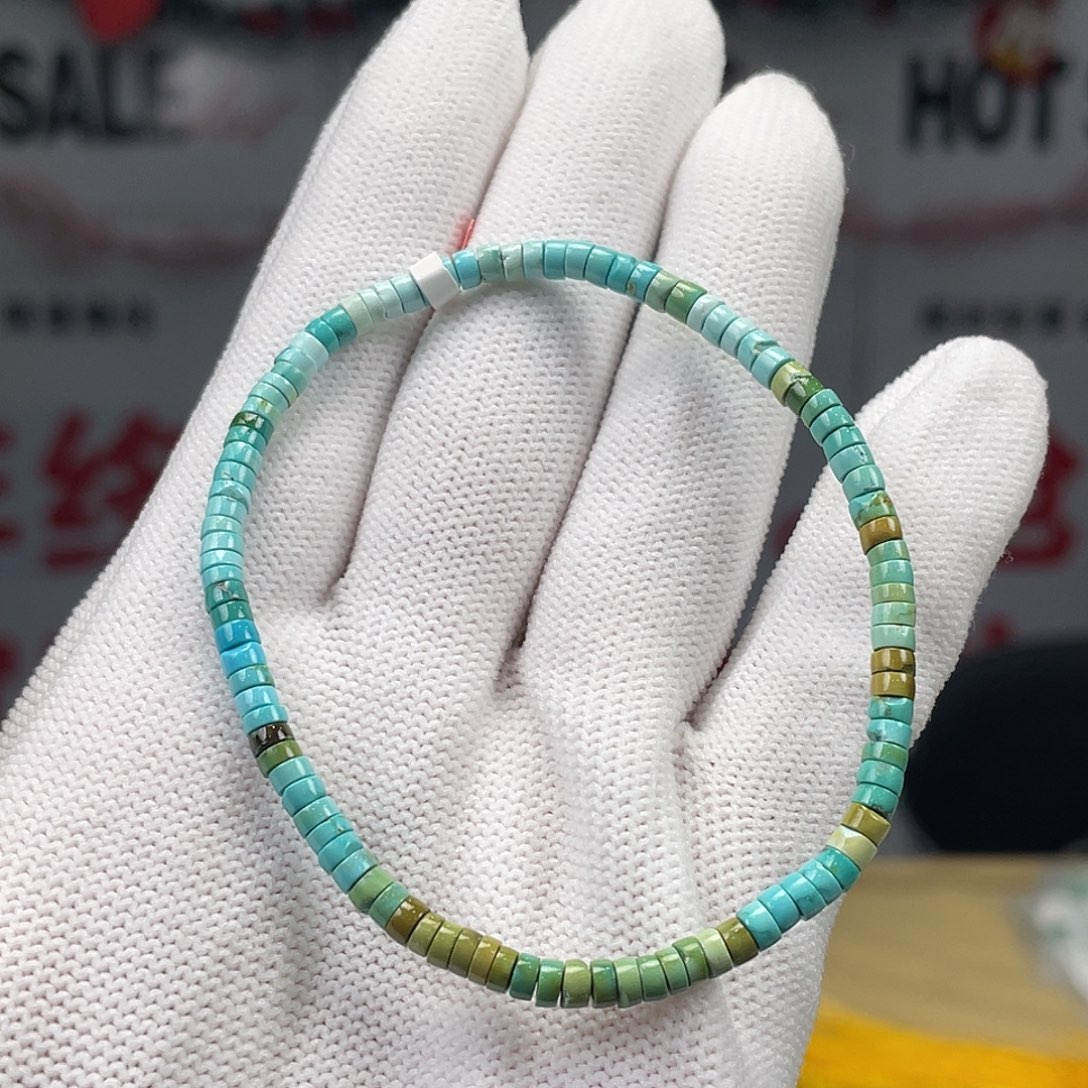 绿松石未镶嵌挂件