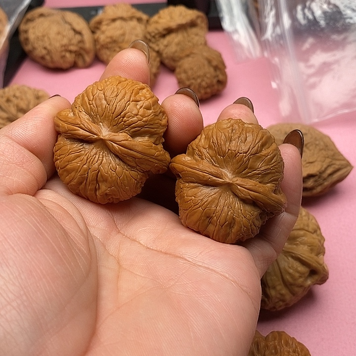 北***皮把件文玩核桃全品元宝41