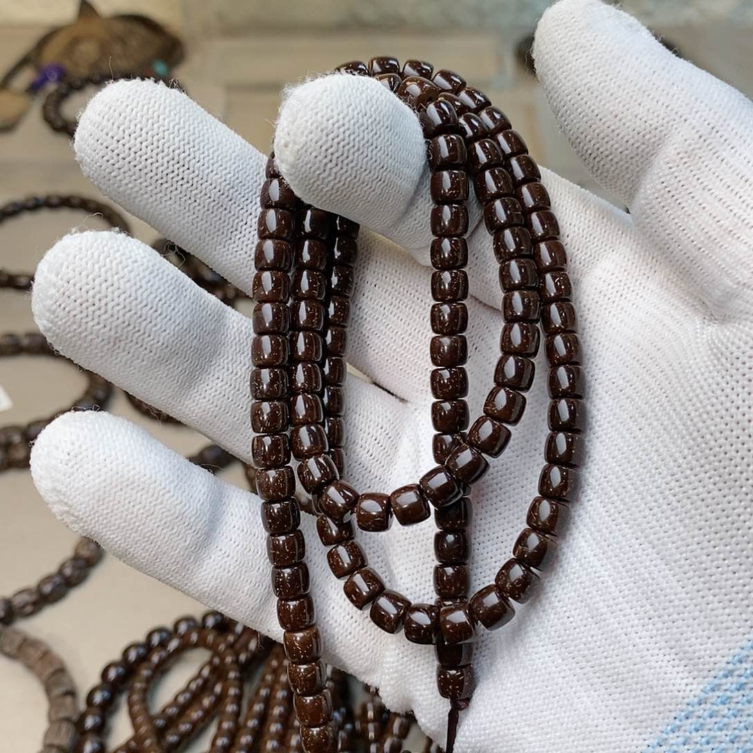 【闪购商品】椰蒂手串65长串干磨