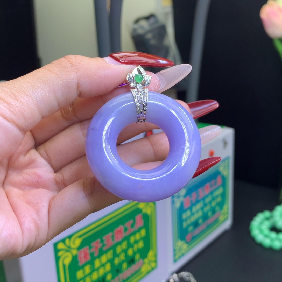 翡翠颈饰18K金镶嵌天然