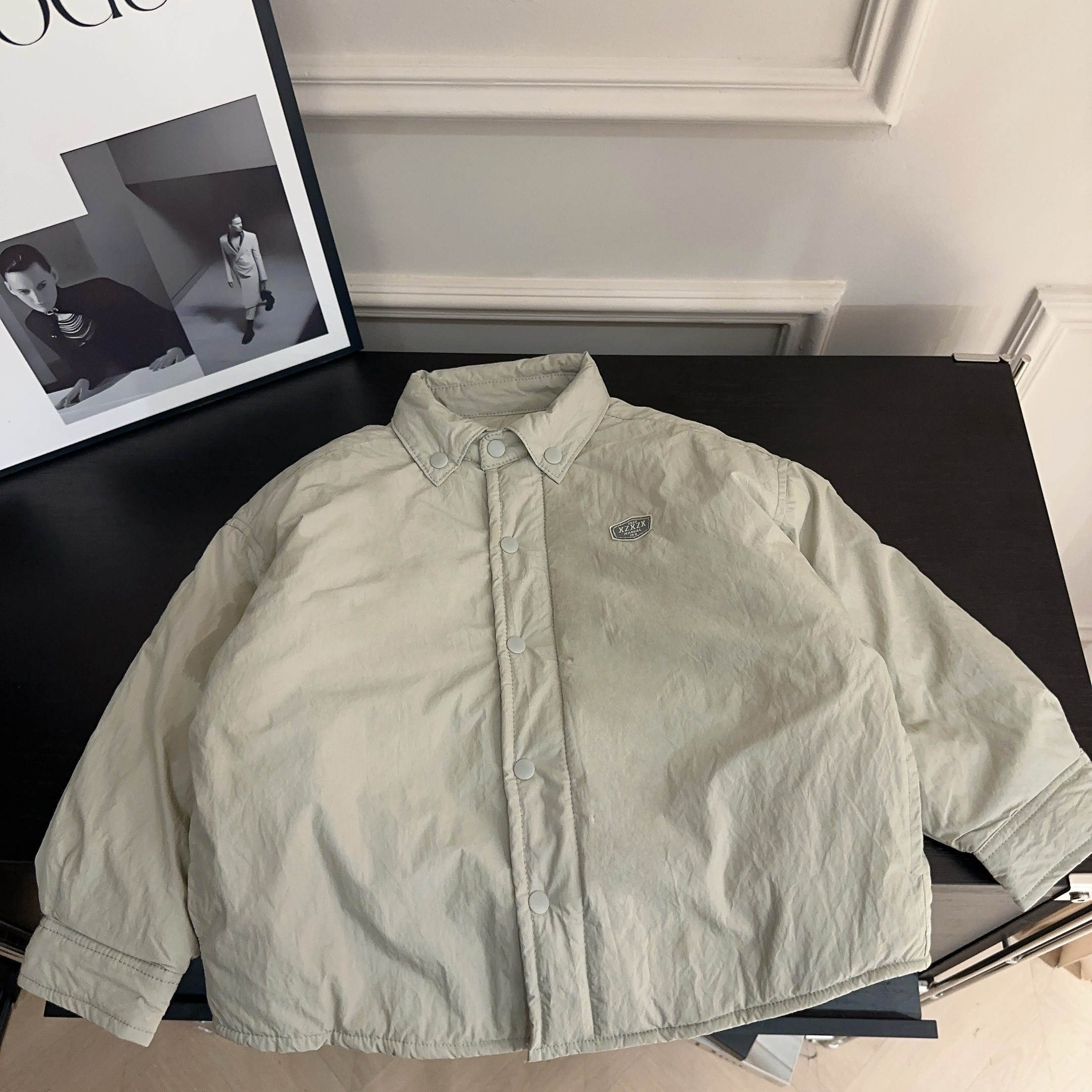 【两个小盆友】2025秋冬韩版休闲纯色百搭男女童棉服衬衫外套889223