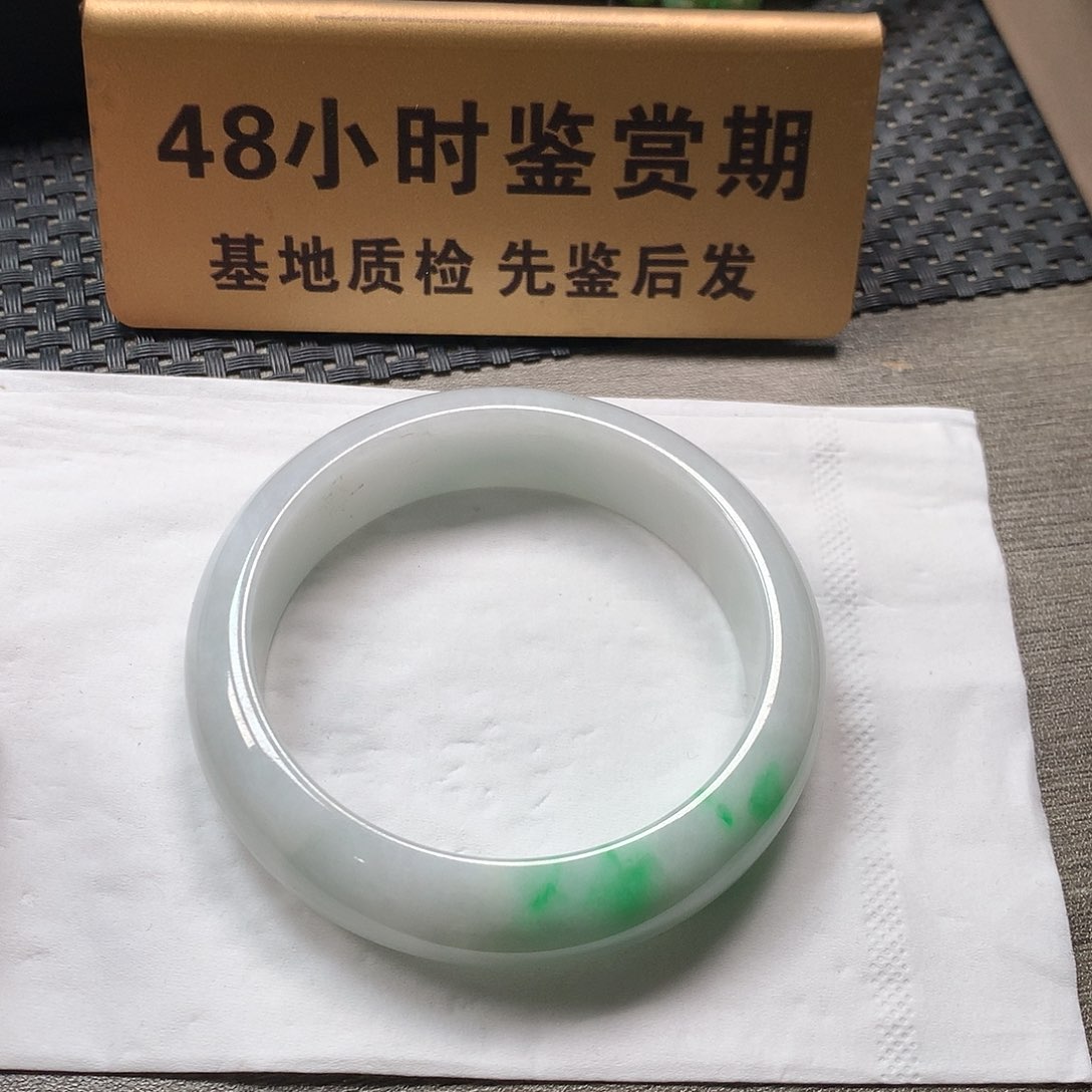 颈饰未镶嵌翡翠56.5宽版 瑕疵镯
