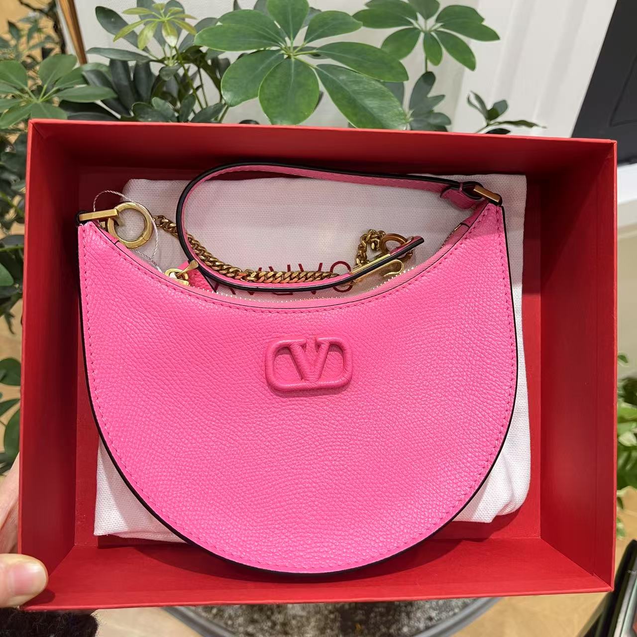 99新 Valentino/华伦天奴 蔚蓝 /粉色 月牙 腋下包 