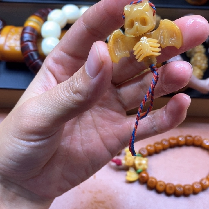 驼骨吊坠驼骨吊坠