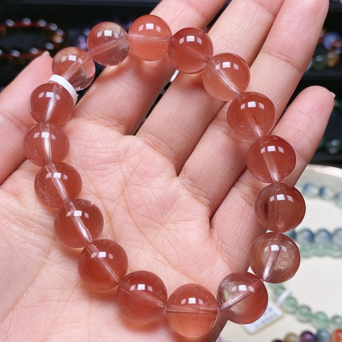 水晶手串未镶嵌红兔毛