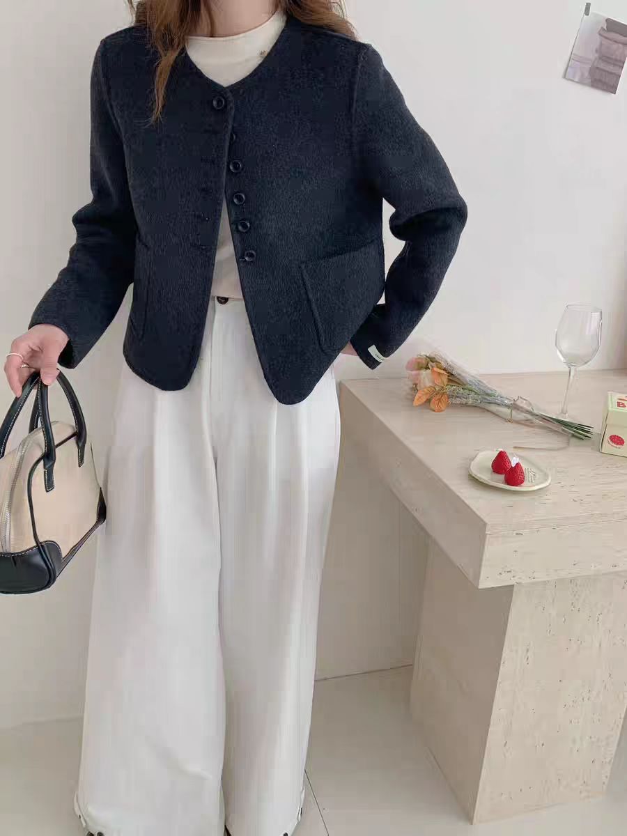 赫本风女短款纯色秋冬保暖短外套气质女装时尚显瘦
