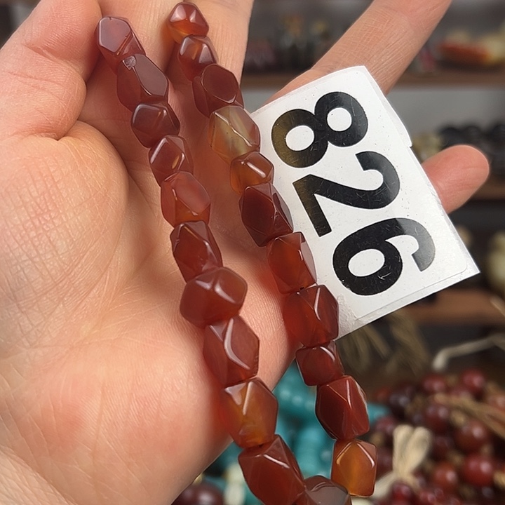 玛瑙/玉髓颈饰合金