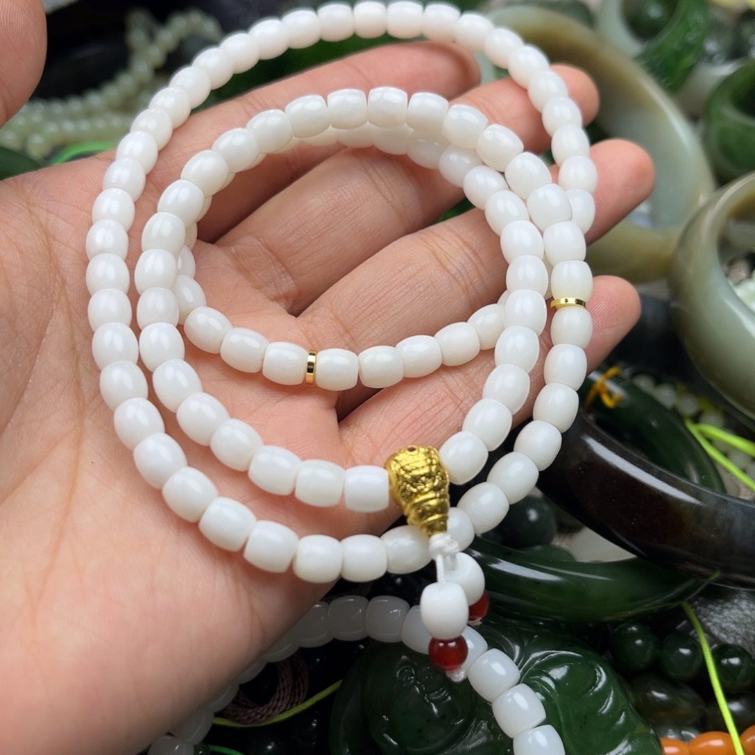 和田玉（白玉）未镶嵌颈饰