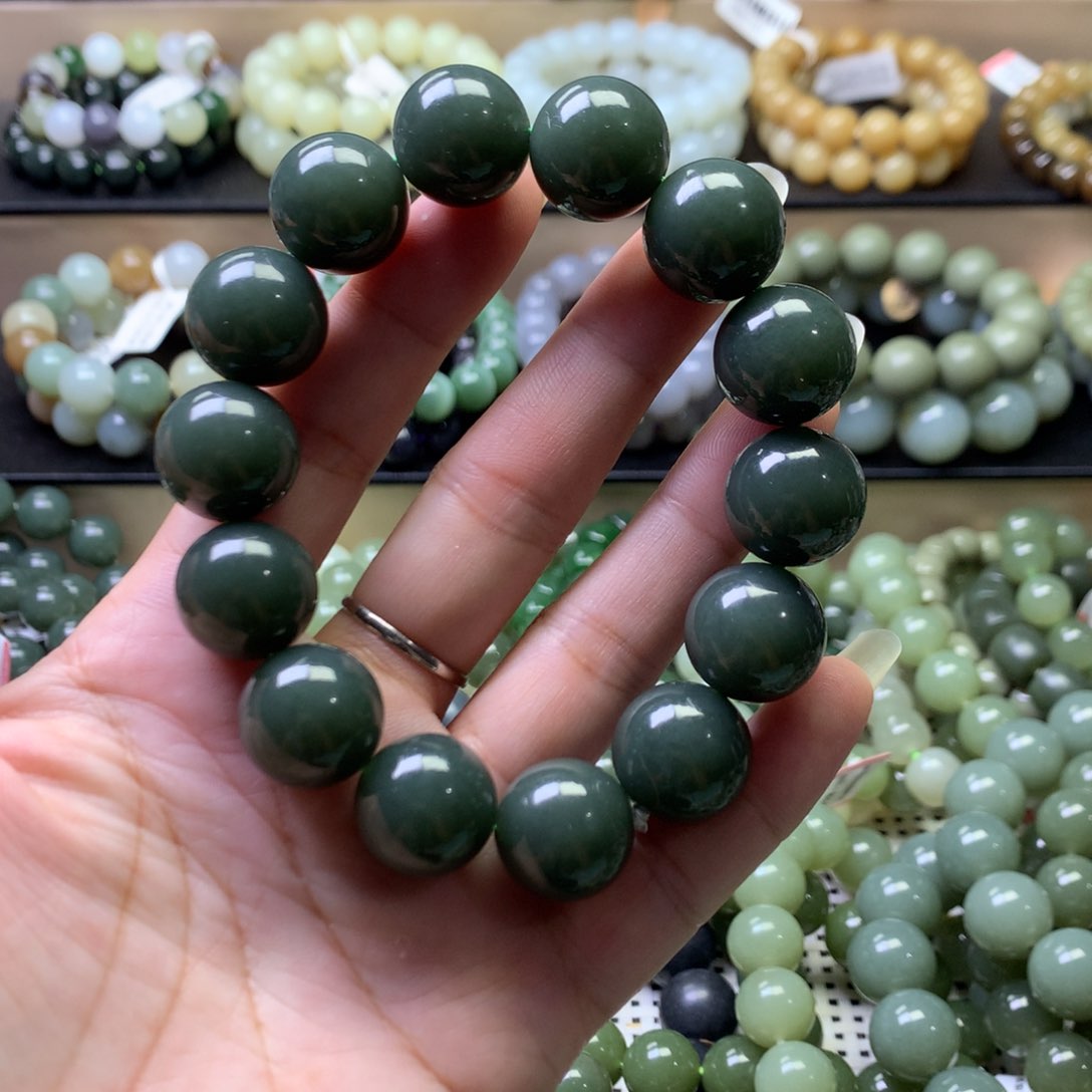 手串未镶嵌和田玉