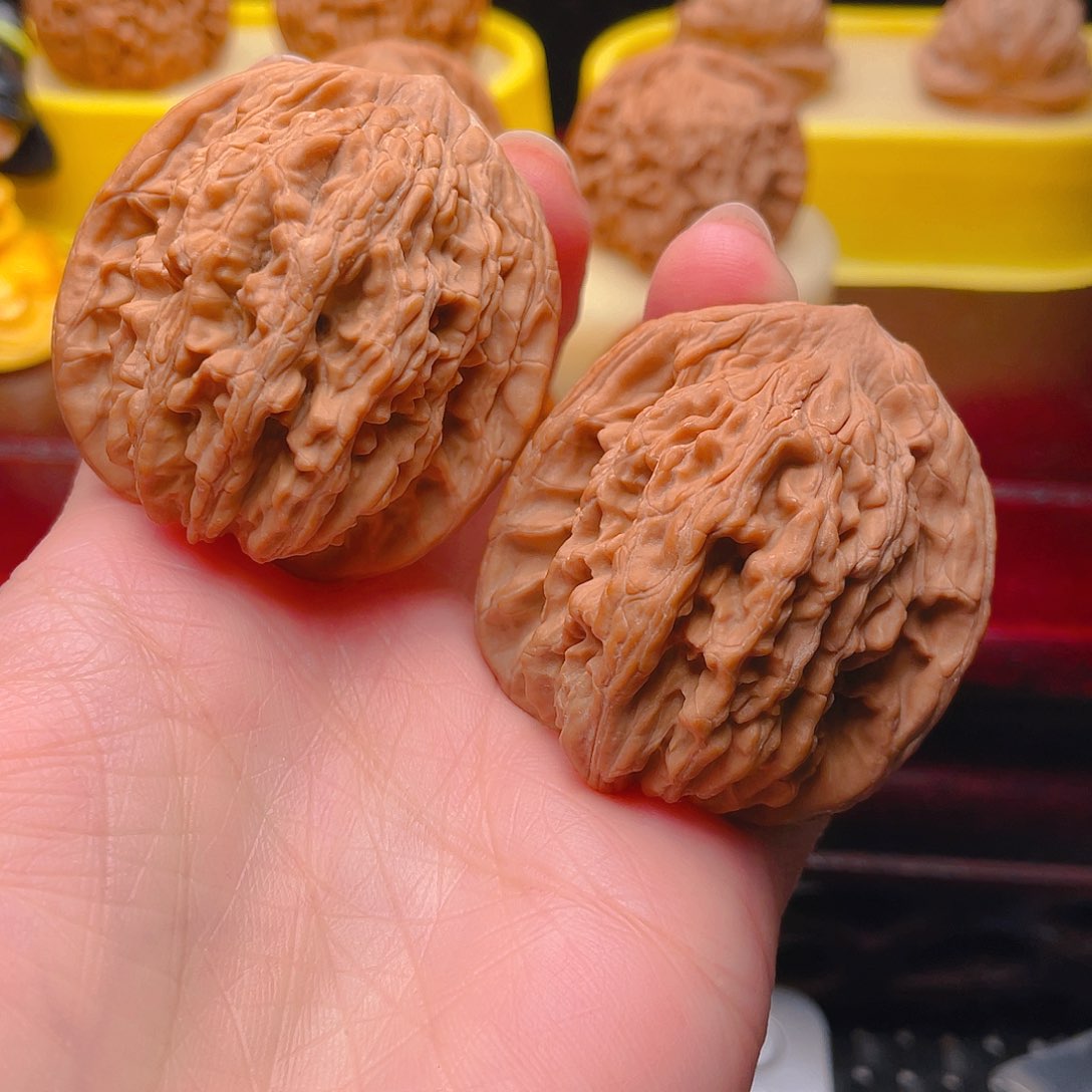 文玩核桃吊坠南****手42全品粗筋虎