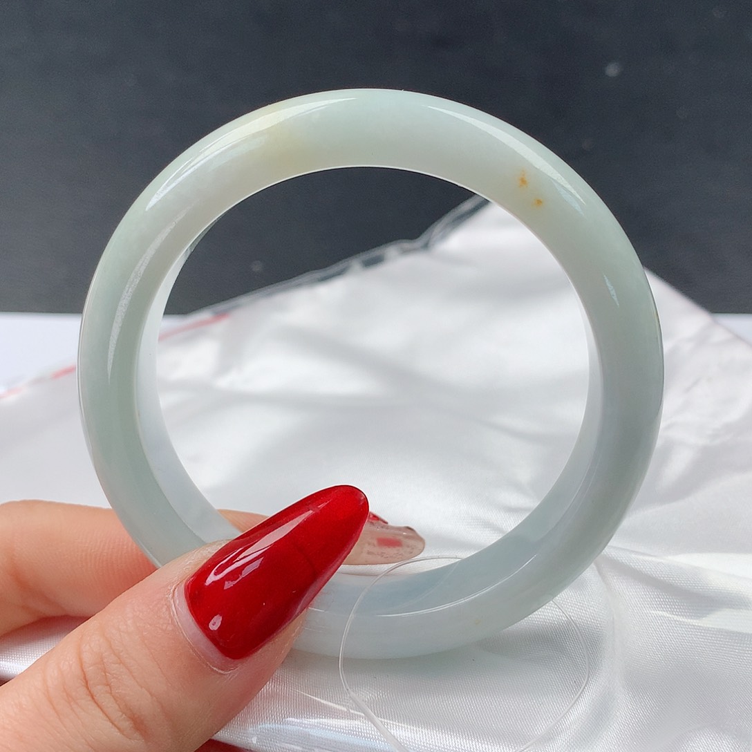 翡翠手镯未镶嵌0036正54