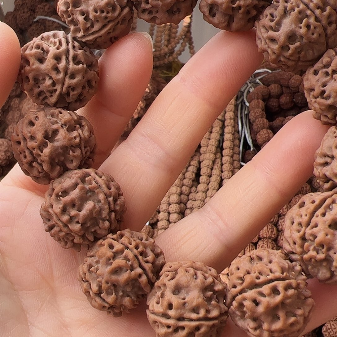 颜***汐吊坠金刚菩提尼泊尔大金刚，手串