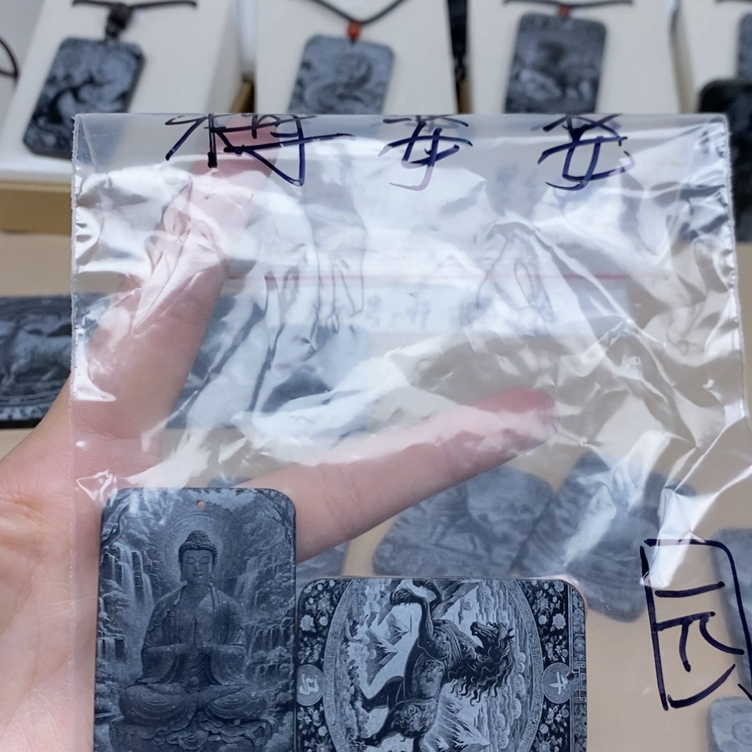 和田玉（糖玉）颈饰未镶嵌