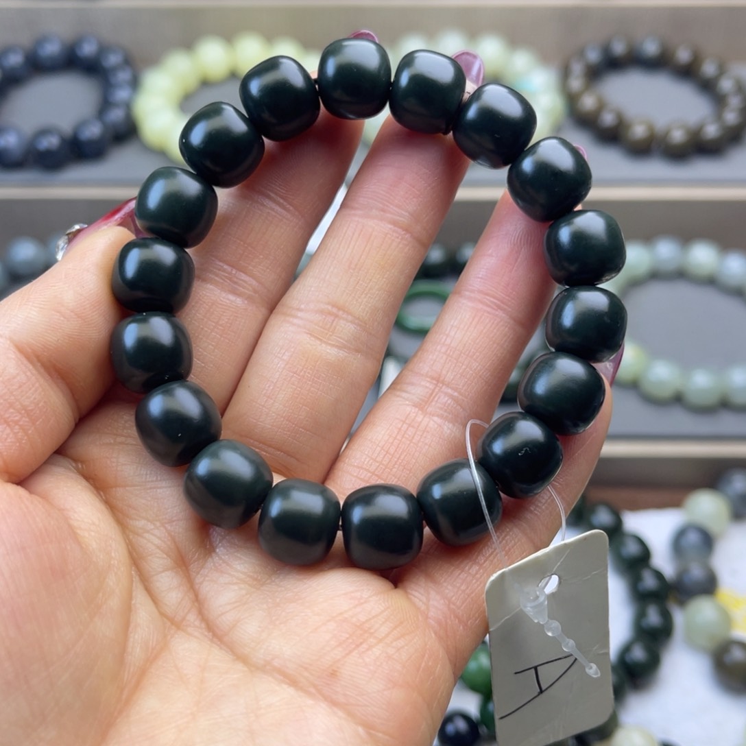 和田玉手链未镶嵌