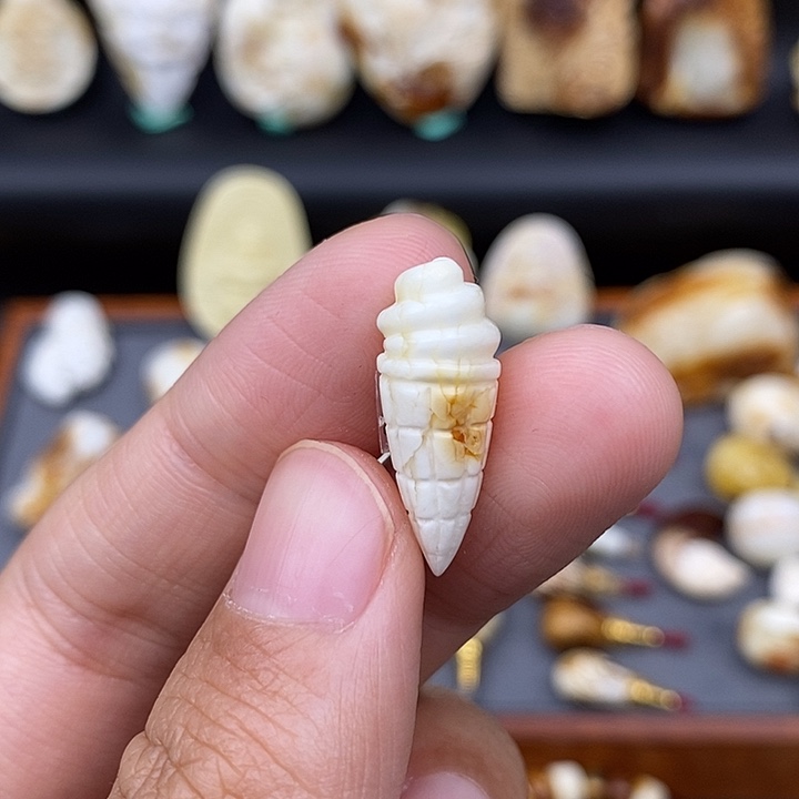 琥珀裸石未镶嵌甜筒侧挂a350