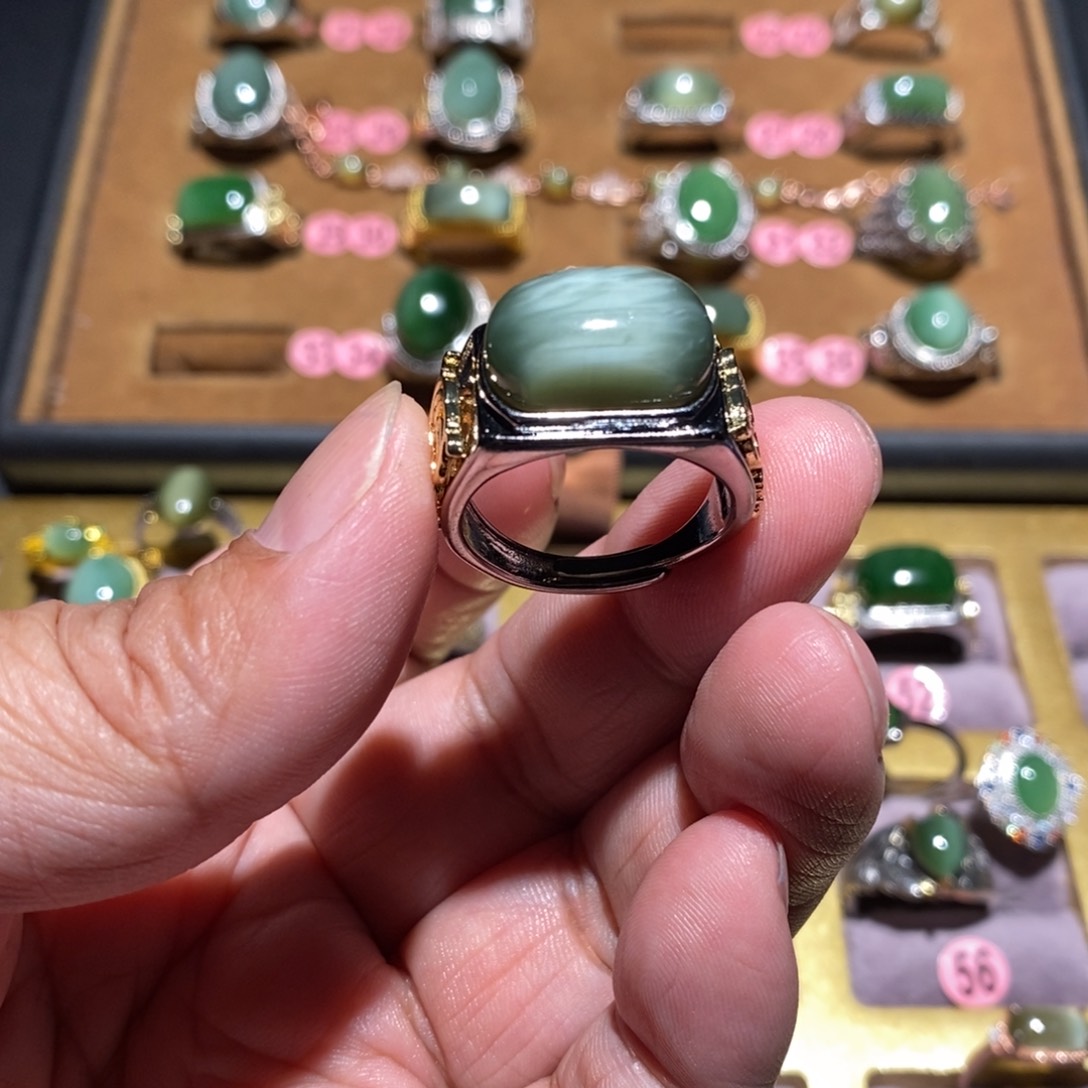 和田玉（碧玉）戒指未镶嵌