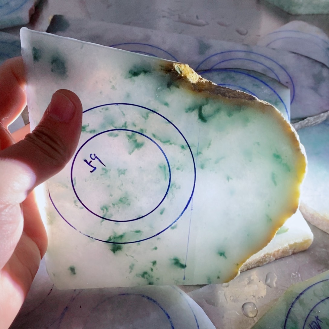 未镶嵌手镯板定制翡翠佳**子