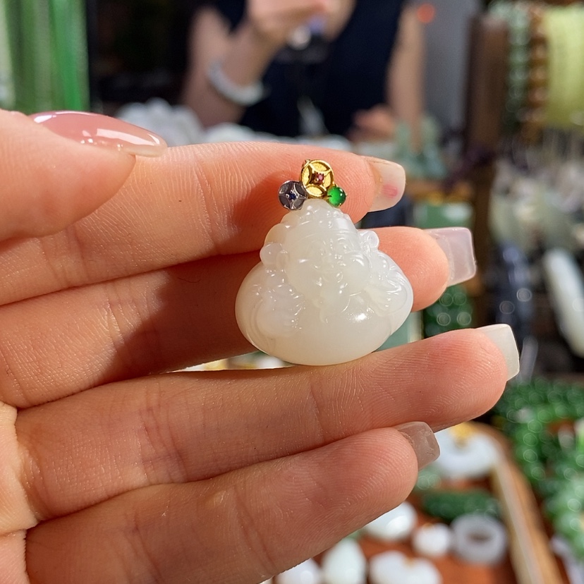 【闪购商品】和田玉18K金镶嵌吊坠(赠链)尘*