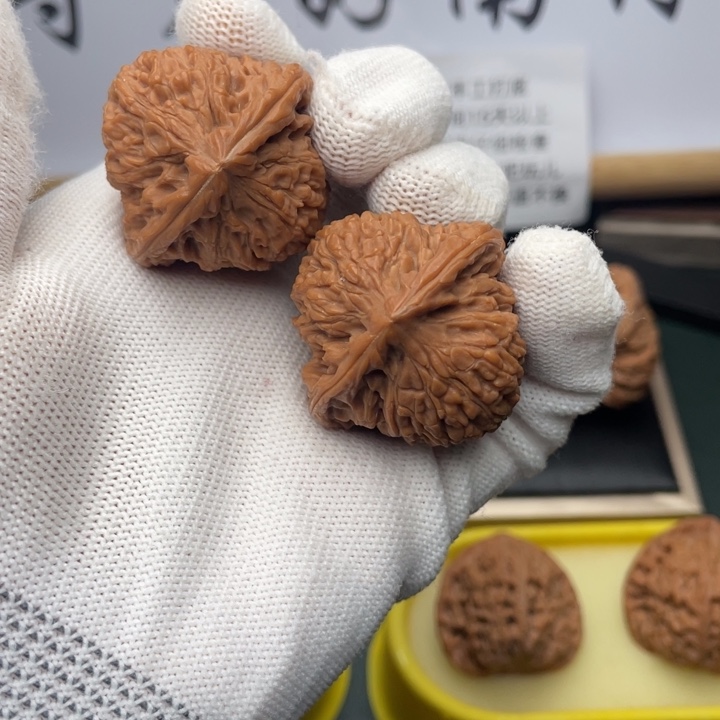 文玩核桃吊坠ㅤ***鑫363637尺三角高炮