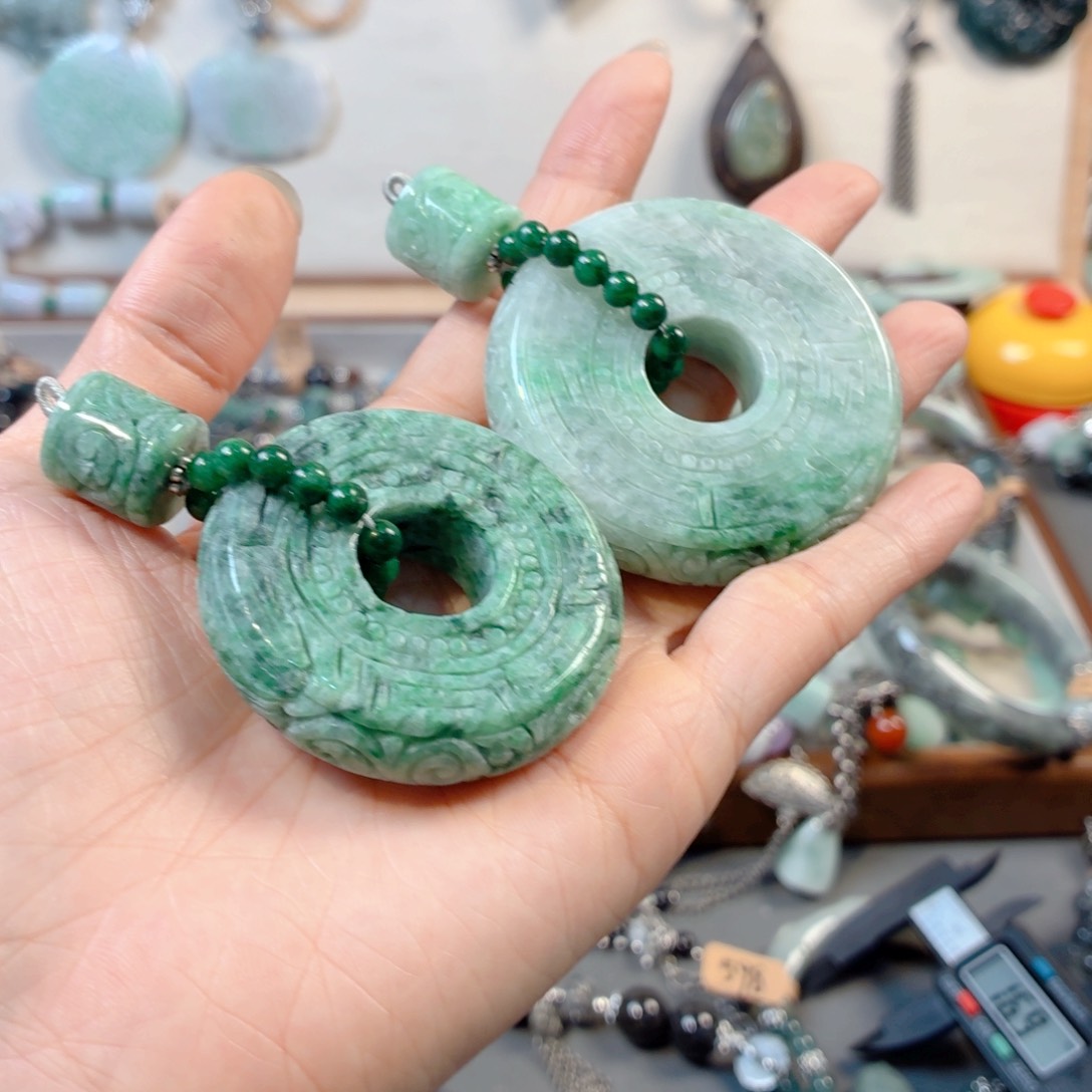 未镶嵌手链翡翠W****计手串