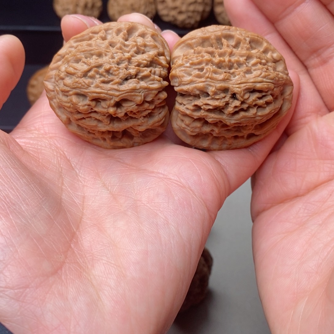 吊坠文玩核桃南疆