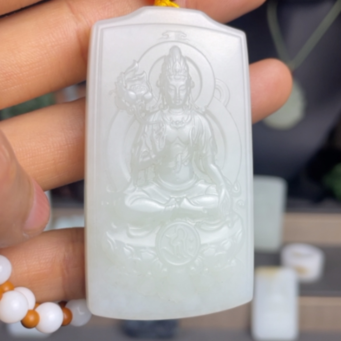 【闪购商品】和田玉颈饰未镶嵌