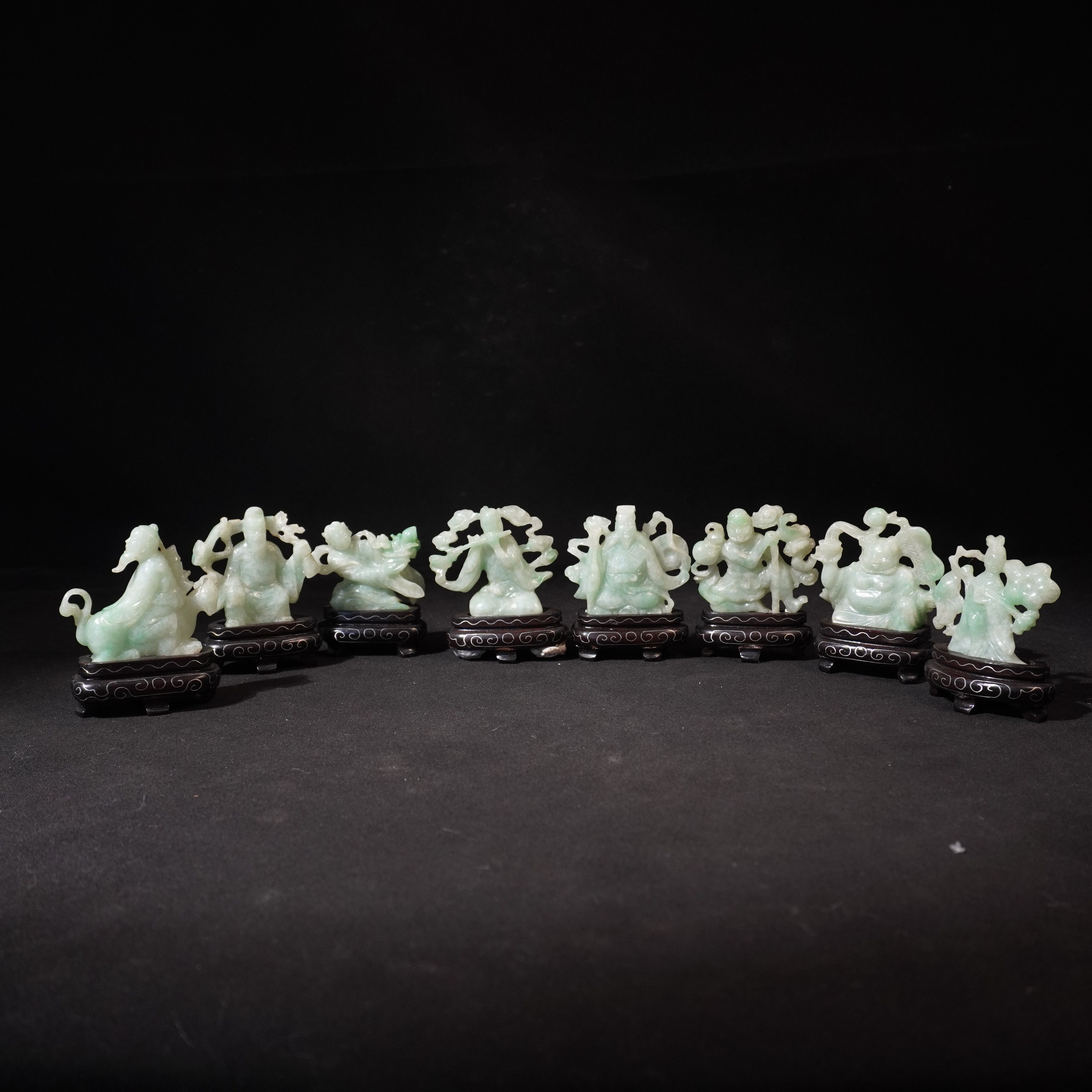 4NH21 清 翡翠八仙摆件