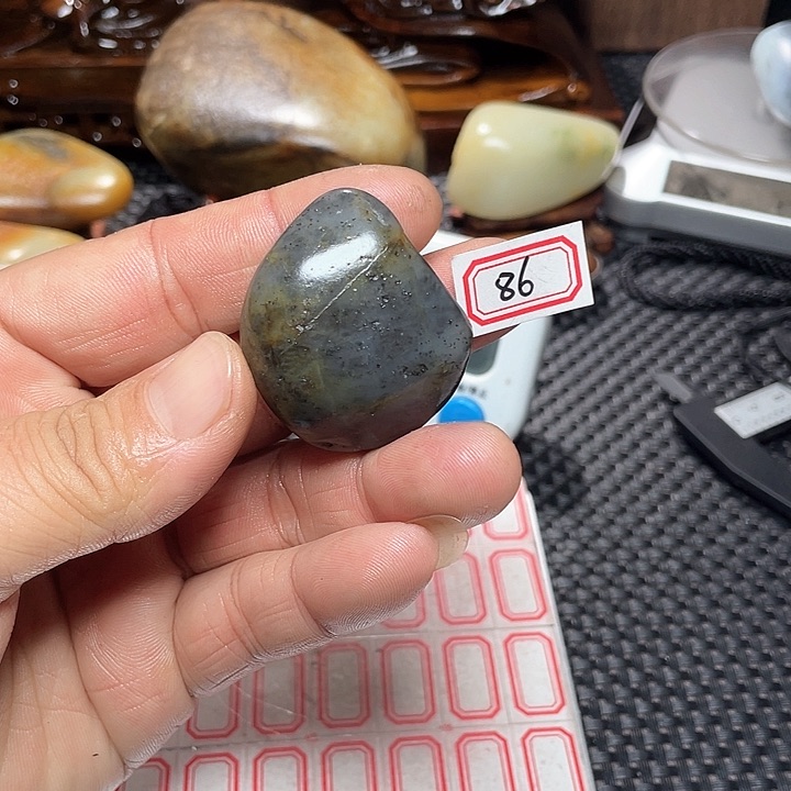 未镶嵌和田玉挂件86