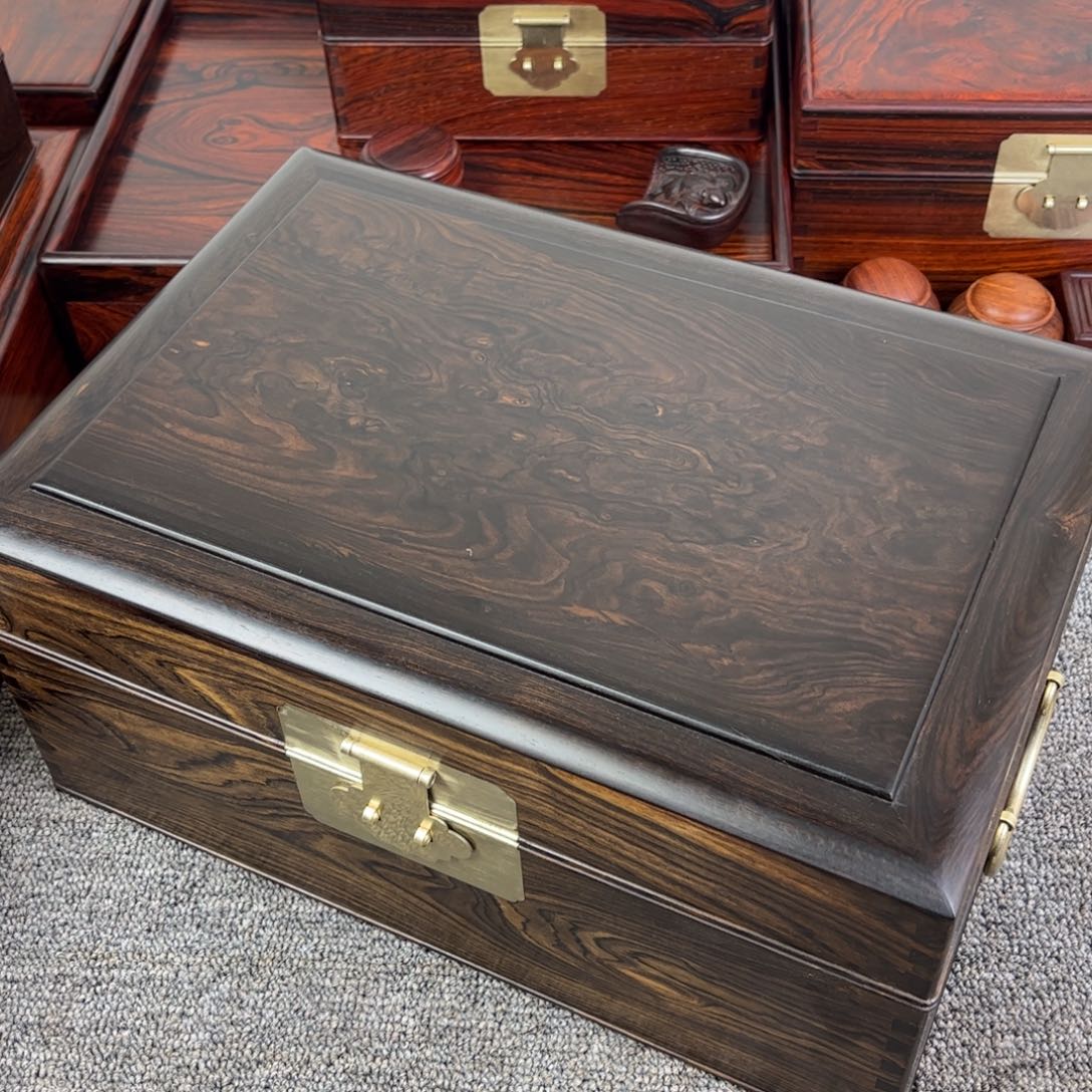 东非黑黄檀（紫光檀）㠈*